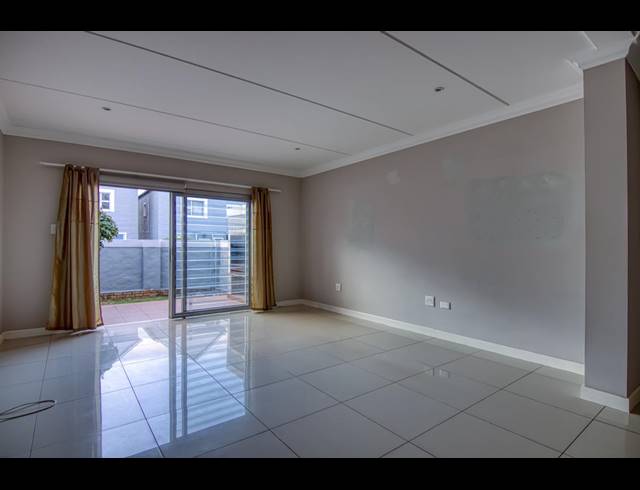 3 BEDROOM DUPLEX TO LET IN FERNDALE
